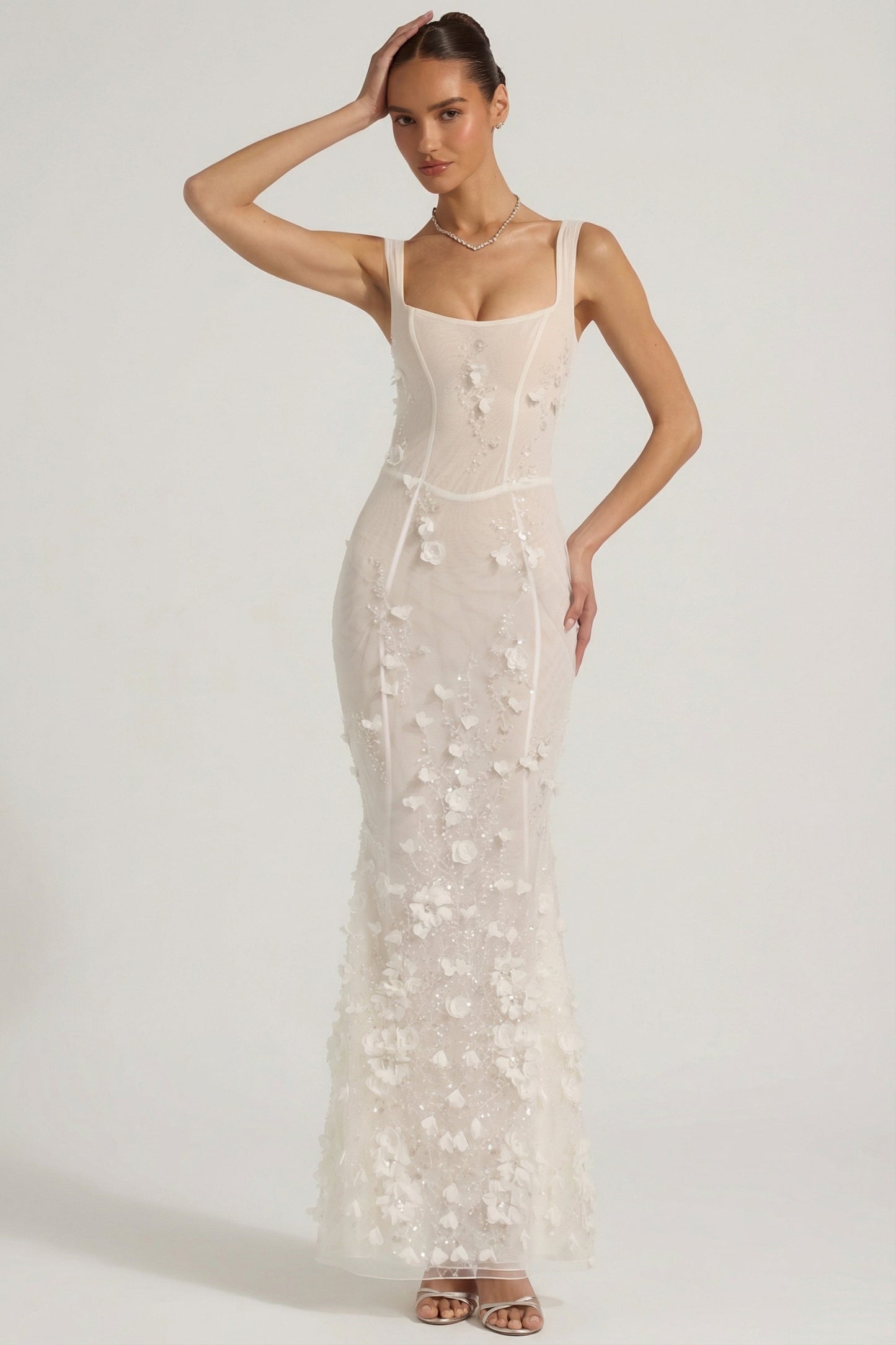 Embellished Appliqué Soft-Scoop Corset Gown in White