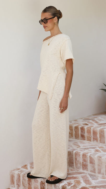 Cascadia Off Shoulder T-Shirt - Cream