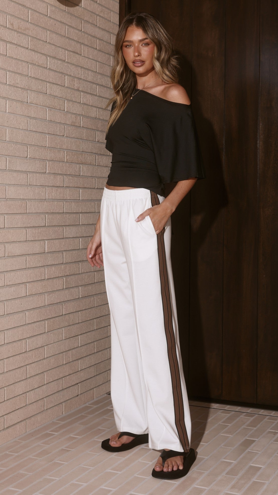 Isaiah Racer Stripe Pleated Trackpants - White/Chocolate