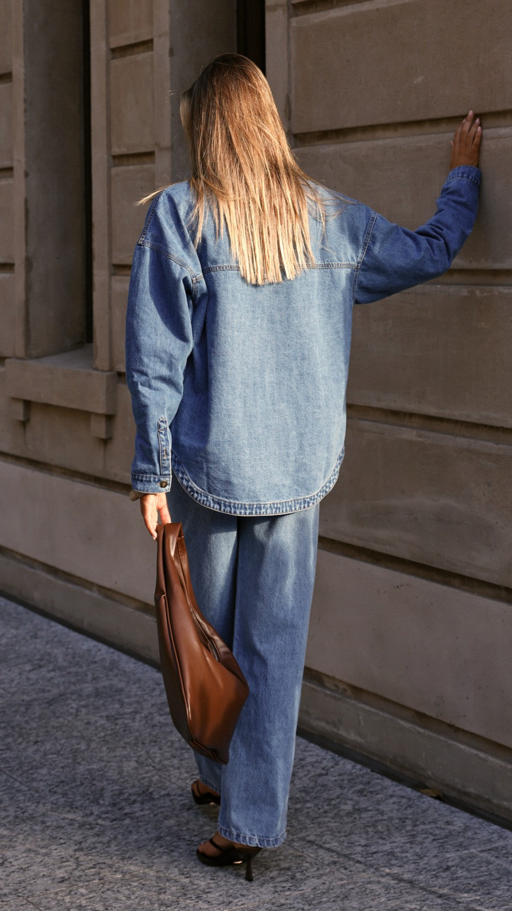 Zaeli Denim Oversized Shirt - Mid Blue