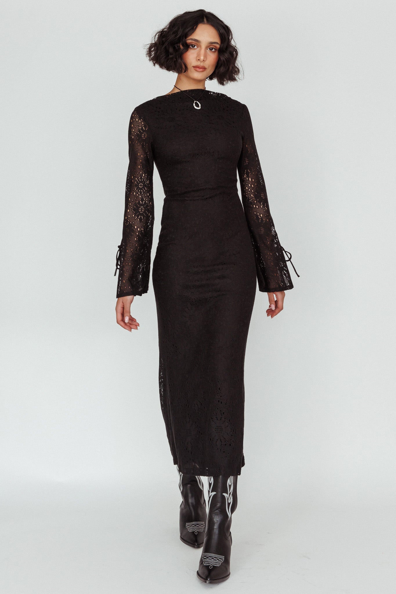 Kalia Long Sleeve Lace Midi Dress Black