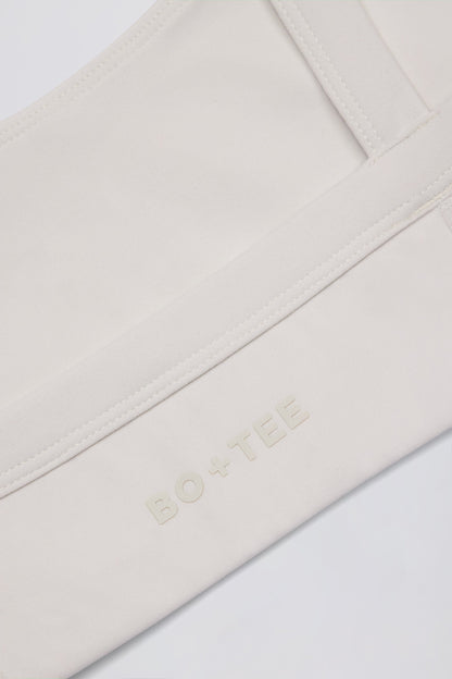 Soft Active Seam-Detail Sports Bra in Oat