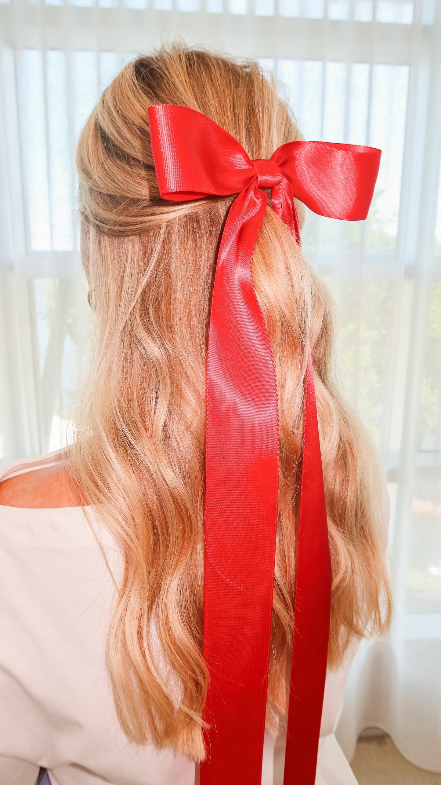 Lala Hair Bow - Red
