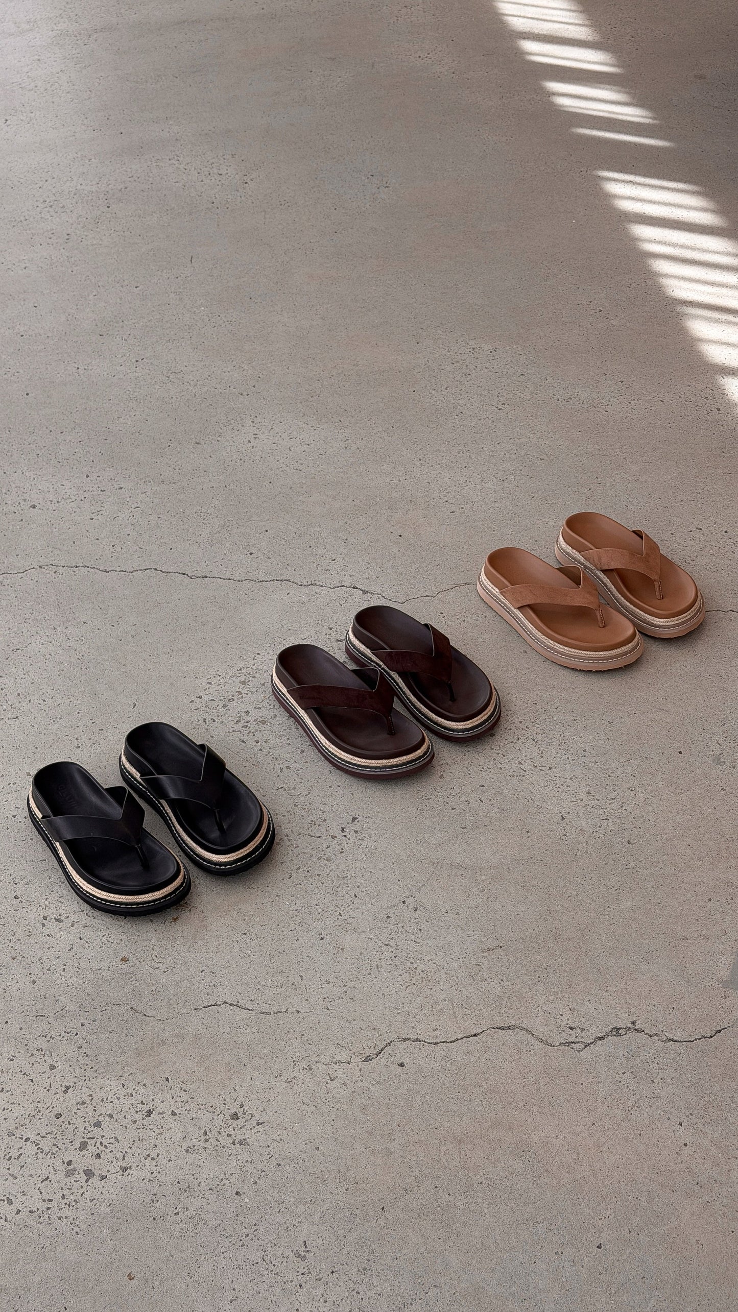 Arley Slide - Cocoa Suede