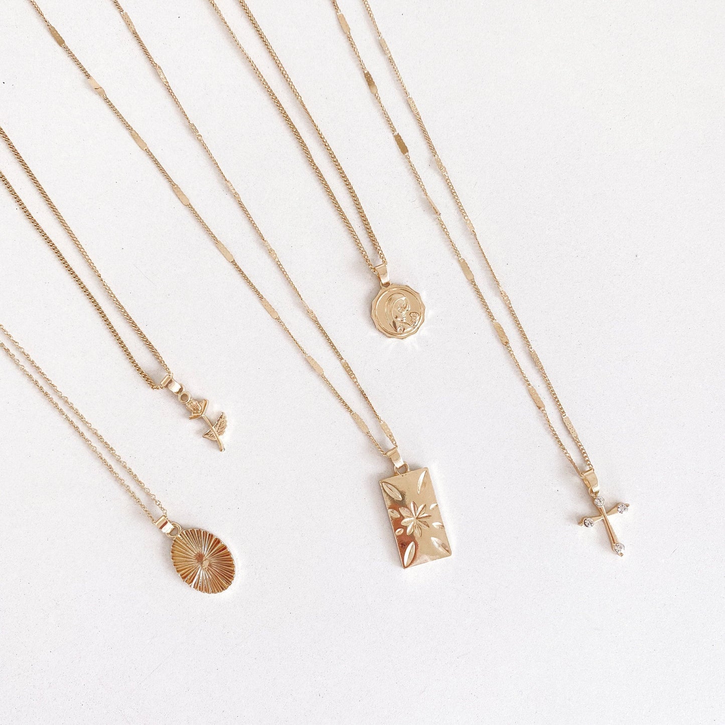 Sierra Fine Necklace Set - Gold