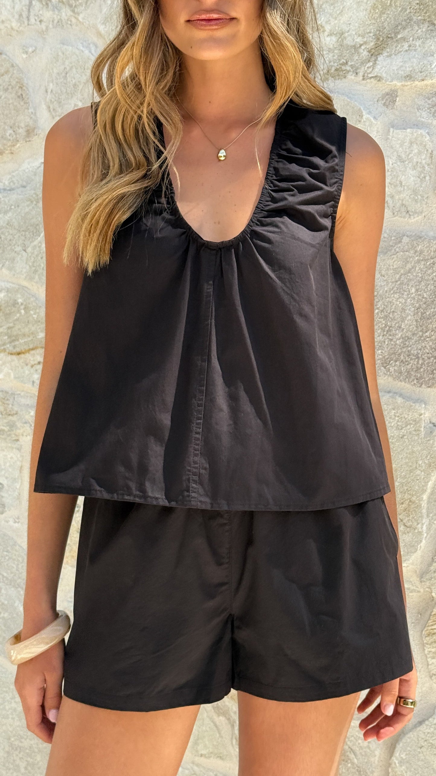 Vika Shorts - Black